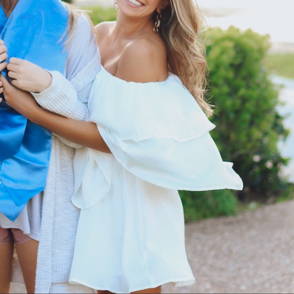 white tiered off the shoulder dress size small